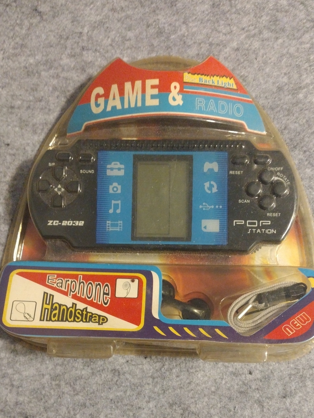 ZC-2032 Black Handheld Game & Radio